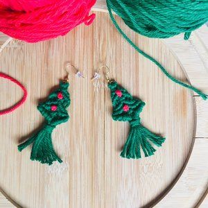 NEW Macrame Handmade Christmas Tree Fall Earrings